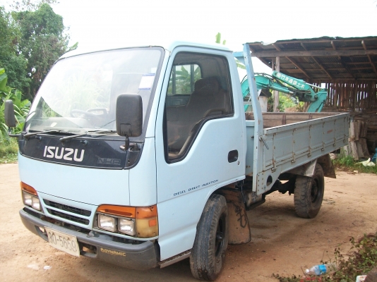 รถบรรทุก 4 ล้อ ISUZU มือสอง รถบรรทุก 4 ล้อ ISUZU มือสอง