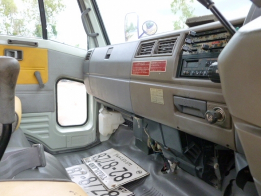 แสงฟ้าเต้นรถ/////จำหน่ายรถ6ล้อ HINO-KM779 เครื่อง117.แรง วางหัวนอก ยางใหม่6เส้น ยาว5.50.ม