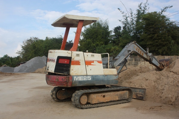 ขายแบคโฮ25me มิตซู แทคยาง