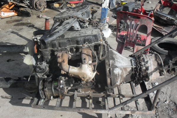 เครื่องพร้อมเกียร์ BIG-M 1997