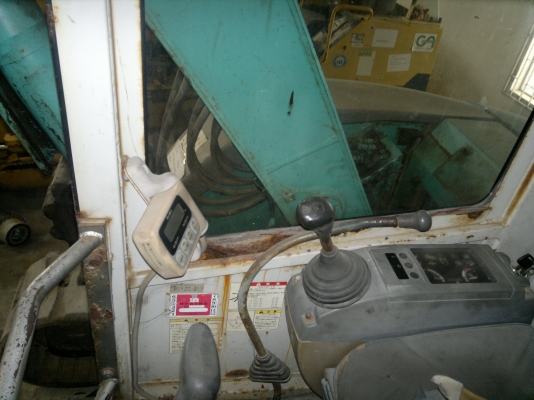 KOBELCO SK50UR-2 ปี 1996 SN:04552 รถนอกนำเข้าราคาไม่แพงครับ