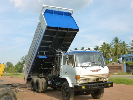 แสงฟ้าเต้นรถ///ขายHINO-227 สภาพสวย กระบะดั้มข้างมิเนียม ยางเต็ม