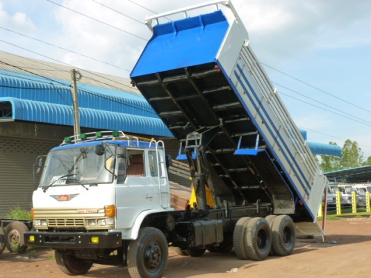 แสงฟ้าเต้นรถ///ขายHINO-227 สภาพสวย กระบะดั้มข้างมิเนียม ยางเต็ม