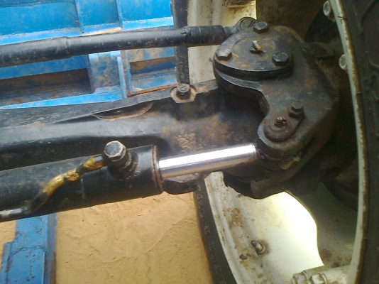 ขาย FORD TS90 กรองใหญ่ เกียร์ข้าง ปี 05 เอกสารเล่มทะเบียน