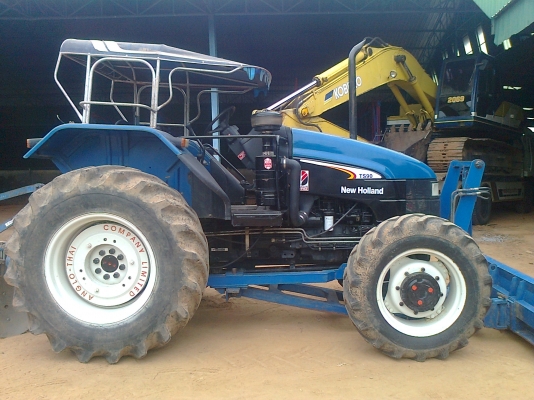 ขาย FORD TS90 กรองใหญ่ เกียร์ข้าง ปี 05 เอกสารเล่มทะเบียน