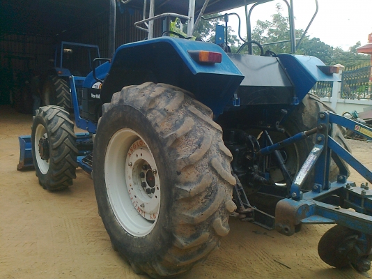 ขาย FORD TS90 กรองใหญ่ เกียร์ข้าง ปี 05 เอกสารเล่มทะเบียน