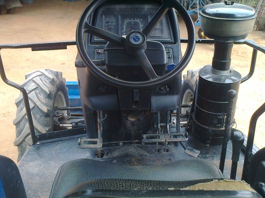 ขาย FORD TS90 กรองใหญ่ เกียร์ข้าง ปี 05 เอกสารเล่มทะเบียน