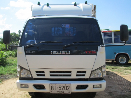 ขายรถบ้านสภาพป้ายแดง ISUZU NQR 175 คอมมอนเรล พร้อมใช้ยาว 4.30 ม.