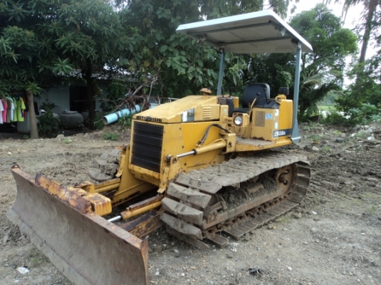 ขายด่วน รถแทรคเตอร์ตีนตะขาบ ใบมีดสไลด์ 6 ทิศทาง BD2G เก่าญี่ปุ่นยังไม่เคยใช้งานในไทย สภาพสวยมาก ๆ ขายด่วน รถแทรคเตอร์ตีนตะขาบ ใบมีดสไลด์ 6 ทิศทาง BD2G เก่าญี่ปุ่นยังไม่เคยใช้งานในไทย สภาพสวยมาก ๆ