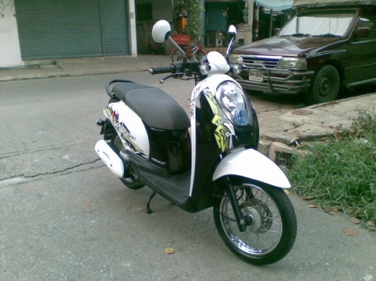 รถสวยมาก Scoopy-i ปี2554 ประหยัดน้ำมัน ราคาถูก 25900 บาท รถสวยมาก Scoopy-i ปี2554 ประหยัดน้ำมัน ราคาถูก 25900 บาท