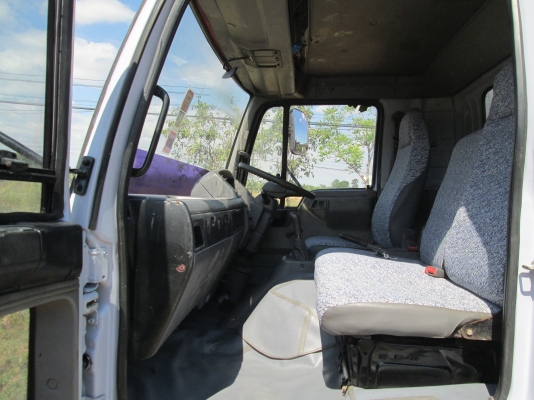 ขาย HINO , FC4J 140 ปี 44 ตู้แห้ง 3 บานยาว 5.5 ม.รถบ้านห้างแท้