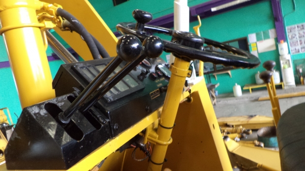 515-2-12115 รถตักKOMATSUตอนนี้รถจอดที่(CSนวนคร)ครับ 515-2-12115 รถตักKOMATSUตอนนี้รถจอดที่(CSนวนคร)ครับ