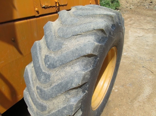 515-2-12115 รถตักKOMATSUตอนนี้รถจอดที่(CSนวนคร)ครับ 515-2-12115 รถตักKOMATSUตอนนี้รถจอดที่(CSนวนคร)ครับ