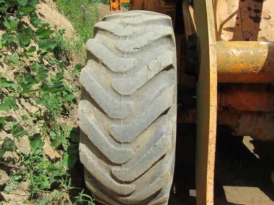 515-2-12115 รถตักKOMATSUตอนนี้รถจอดที่(CSนวนคร)ครับ 515-2-12115 รถตักKOMATSUตอนนี้รถจอดที่(CSนวนคร)ครับ