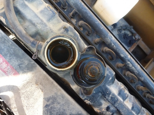 PC120-3-23735รถขุดKOMATSUตอนนี้รถจอดที่(CSนวนคร)ครับ