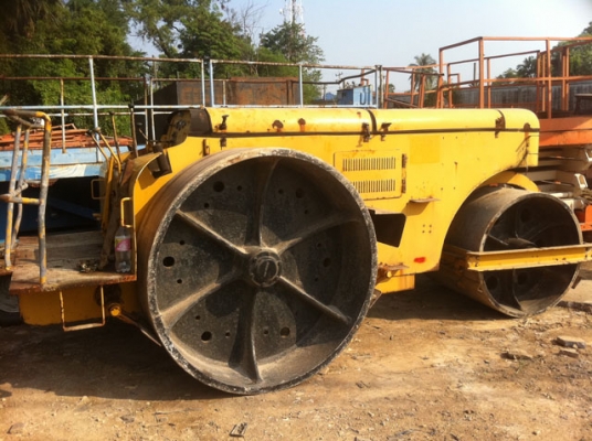 ขายด่วนรถบด3ล้อเหล็ก SAKAI KD10 ตรวจเช็คพร้อมใช้ เก่าญี่ปุ่น