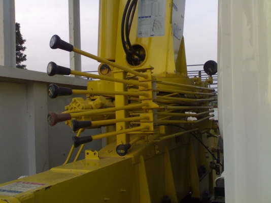 ขาย ISUZU DEGA 195 ติดเครน TANAADO 5 ตัน ท้องวี ยาว 7.20 เมต ร ยาง 825.16" การันตีสภาพสวยคร๊าบ.