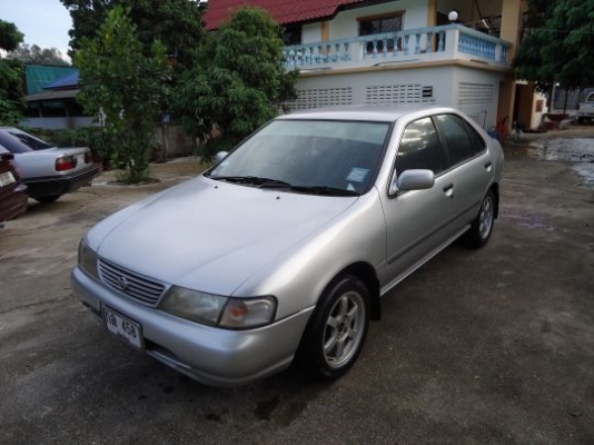 ขาย nissan saloon สีเทาสวยๆ ราคา 108,000 บาท พร้อมโอน +++++++++