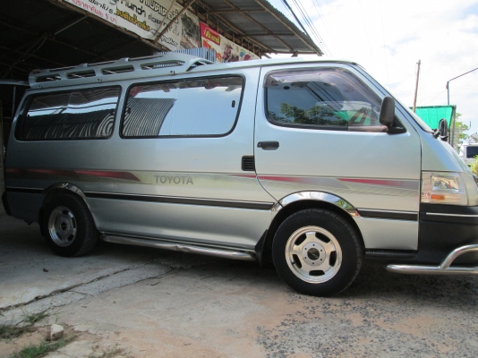 ขายรถตู้ TOYOTA ตาเพชร 5L ใช้น้อยรถบ้านเจ้าของขายเองเดิมทุกอย่างครับ