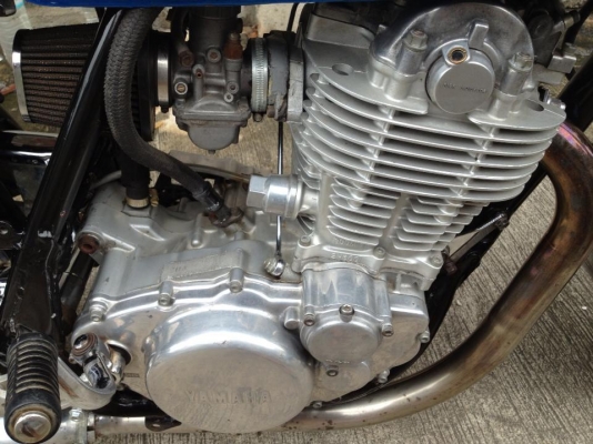 ขาย sr 400 ปี96 เครื่องแน่นๆ ขาย sr 400 ปี96 เครื่องแน่นๆ