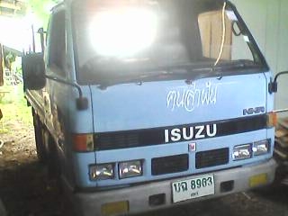 ขาย ISUZU NKR 88 แรง 4ล้อ ยกหัวได้ สวย พร้อมใช้งาน ไม่ติดเวลา กำลังทำสีใหม่ทั้งคัน