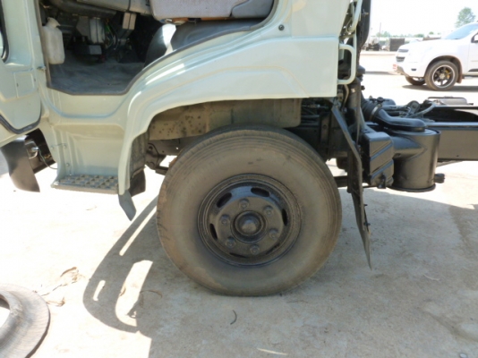 แสงฟ้าเต้นรถ/////จำหน่ายรถ6ล้อHINO-KM545วางหัวFCนอก พวงมาลัยเพาเวอร์ ยางใหม่6เส้น ยาว5.50.ม