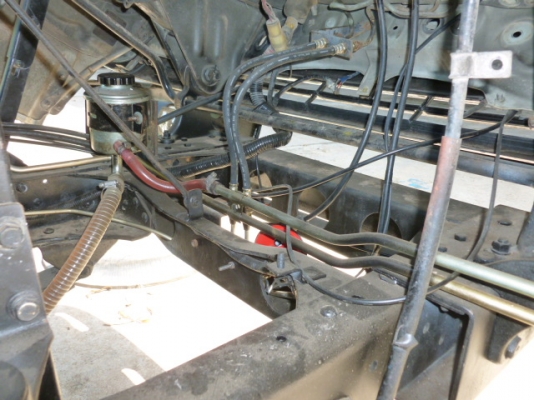 แสงฟ้าเต้นรถ/////จำหน่ายรถ6ล้อHINO-KM545วางหัวFCนอก พวงมาลัยเพาเวอร์ ยางใหม่6เส้น ยาว5.50.ม