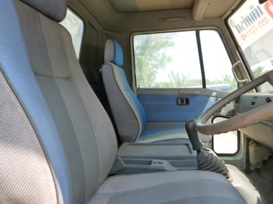 แสงฟ้าเต้นรถ/////จำหน่ายรถ6ล้อHINO-KM545วางหัวFCนอก พวงมาลัยเพาเวอร์ ยางใหม่6เส้น ยาว5.50.ม