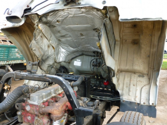 แสงฟ้าเต้นรถ/////จำหน่ายรถ6ล้อHINO-KM545วางหัวFCนอก พวงมาลัยเพาเวอร์ ยางใหม่6เส้น ยาว5.50.ม