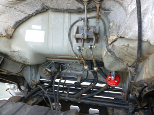 แสงฟ้าเต้นรถ/////จำหน่ายรถ6ล้อHINO-KM545วางหัวFCนอก พวงมาลัยเพาเวอร์ ยางใหม่6เส้น ยาว5.50.ม