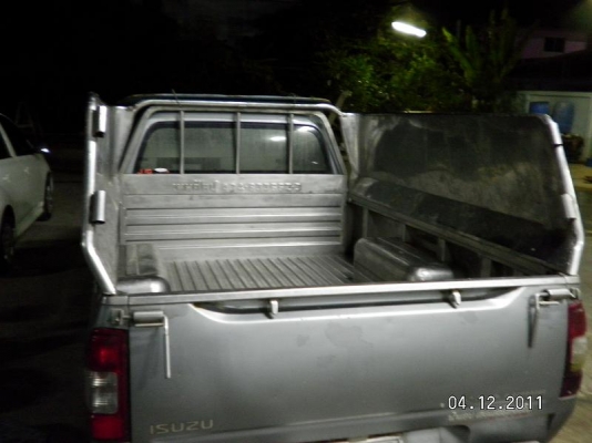 ต้องการซื้อรถหกล้อกลาง กระบะยาว4.50-5.50 ม ราคาไม่เกิน 300000 บาท พร้อมใช้งาน ติดต่อแก้ว 0818037066