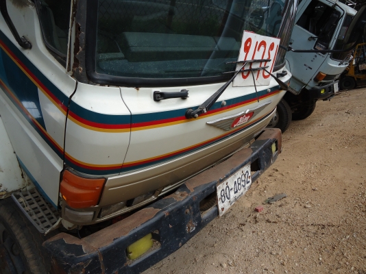 รถบรรทุก 10ล้อ HINO เจ้าอินทรีย์