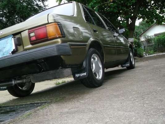 ขาย-นิสสันซันนี่ B11 เครื่อง 1300 ขาย-นิสสันซันนี่ B11 เครื่อง 1300