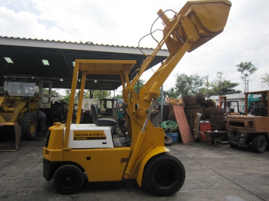 ขาย รถตัก KOMATSU รุ่น SD10 มือสองญี่ปุ่น