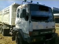 MITSUBISHI FUSO FN527 - 195 HP TD 2380 สิบล้อดั๊มพ์ 2 เพลา กระบะดั๊มพ์เหล็ก 12 ตันของสามมิตรลอนเฉียง เครื่องแน่นแรงดี หัวบางเดิมไม่ผุภายในครบ แอร์ พวงมาลัยเพาเวอร์ เบรคทริ๊ปฟี้ครบพร้อม ช่วงล่างคัชซีไม่มีบวม ยางสภาพดี 70\% พร้อมใช้งาน เอกสารทะเบียนครบพร้อมโ