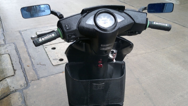 Honda click ปี 50 ล้อแม็คเดิมๆ กริ๊ปๆ 17000 บาท