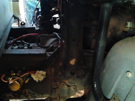 HINO PROFIA 320 HP P11C รถพ่วงแม่+ลูก กระบะดั๊มพ์มิเนียม 12 ตันสภาพสวยมากๆ ลูก 2 คานดั๊มพ์ ภายในเก๋งสวยครบ แอร์ พวงมาลัยเพาเวอร์ เบรคทริ๊ปฟี้ครบครัน ยางสภาพดีแม่ลูก 80\% ทะเบียนภาษีครบพร้อมโอนครับ