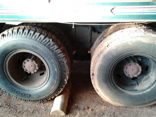 HINO PROFIA 320 HP P11C รถพ่วงแม่+ลูก กระบะดั๊มพ์มิเนียม 12 ตันสภาพสวยมากๆ ลูก 2 คานดั๊มพ์ ภายในเก๋งสวยครบ แอร์ พวงมาลัยเพาเวอร์ เบรคทริ๊ปฟี้ครบครัน ยางสภาพดีแม่ลูก 80\% ทะเบียนภาษีครบพร้อมโอนครับ