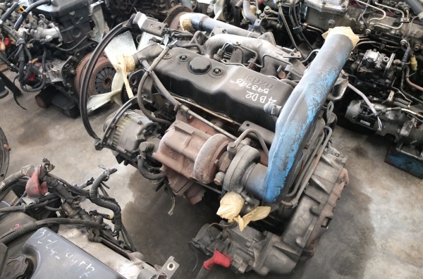 เครื่องดีเซล อีซูซุ4BD TURBOเก่านอก สวยๆ เครื่องดีเซล อีซูซุ4BD TURBOเก่านอก สวยๆ