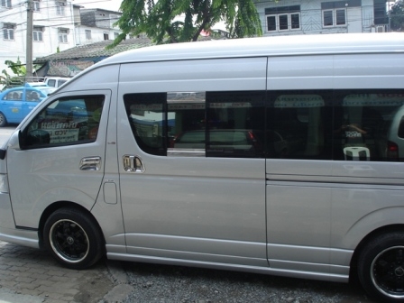 ขายดาวน์รถตู้ Commuter แต่ง VIP ทั้งคัน