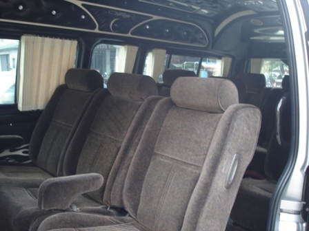 ขายดาวน์รถตู้ Commuter แต่ง VIP ทั้งคัน ขายดาวน์รถตู้ Commuter แต่ง VIP ทั้งคัน