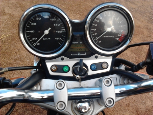 ((ด่วนๆลดราคาขาย)) cb 400  tec1  ปี 2001  สรรพสามิตแล้ว  สถาพดีพร้อมใช้