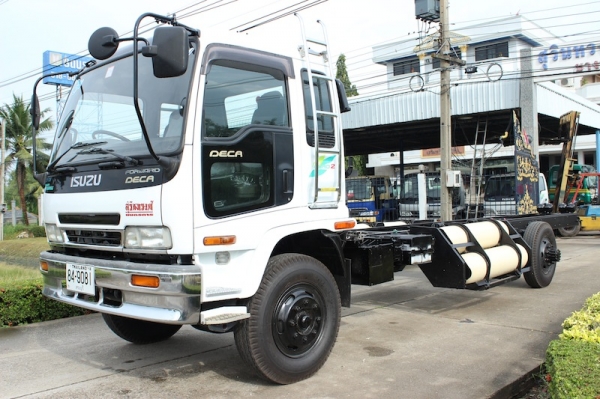 Isuzu Deca NGV
