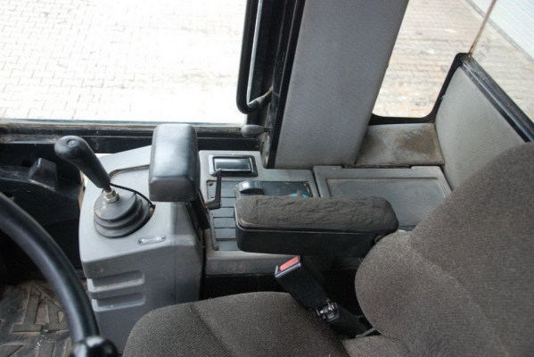 CATERPILLAR  938 G  SN  6WS00744  High Lift