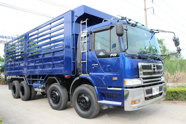 ็Hino Profia 12 ล้อ