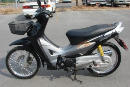 ขาย wave 125 i  ระบบหัวฉีดประหยัดน้ำมัน สวย ๆ สักคัน( ปรับราคาใหม่)