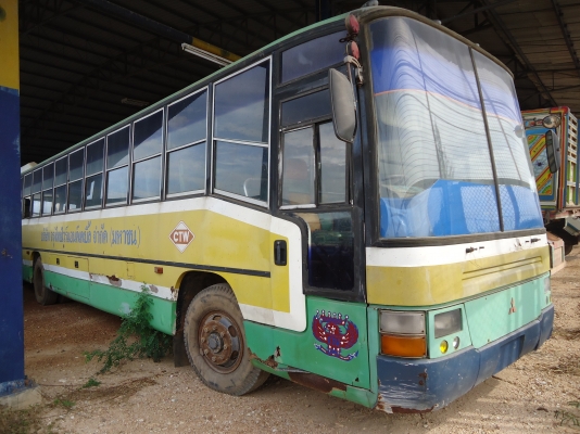 รถบัส MITSUBISHI