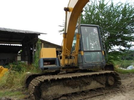 ขายแบคโฮ komatsu pc120-3