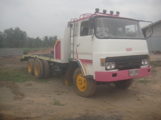 รถเทลเลอร์ NISSAN UD 220 รถเทลเลอร์ NISSAN UD 220