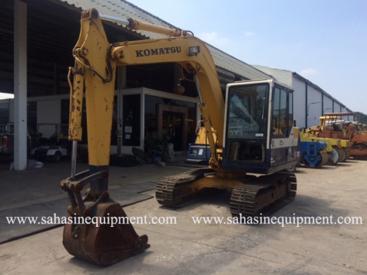 รถขุด PC60-6 บจก.สหสินอีควิปเม้นท์ โทร.081-5851880, 02-5168100-1 www.sahasinequipment.com รถขุด PC60-6 บจก.สหสินอีควิปเม้นท์ โทร.081-5851880, 02-5168100-1 www.sahasinequipment.com